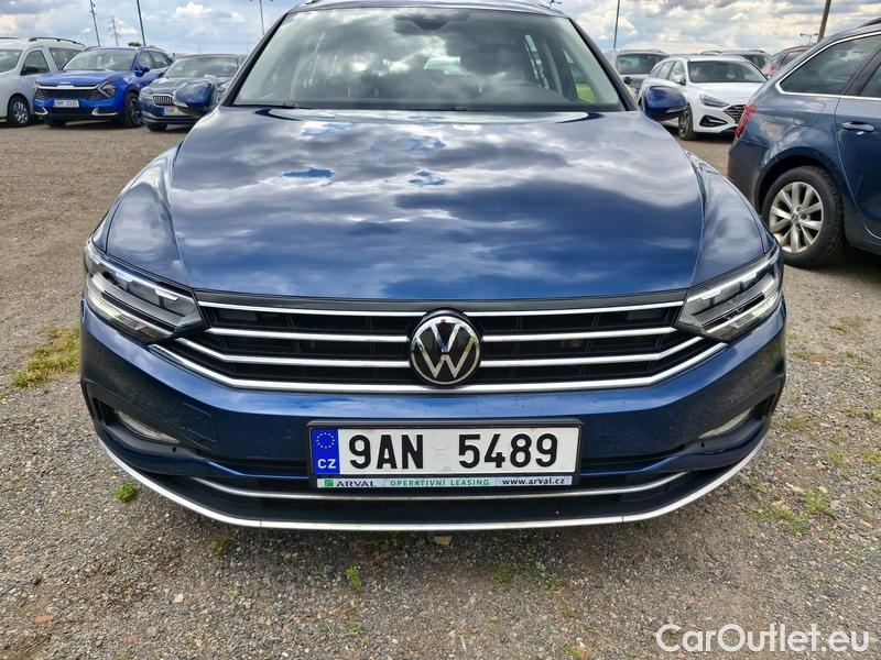  Volkswagen  Passat  Variant (CB5) (2019) Pas.Var.2.0TDI 110 Elegance AT #1