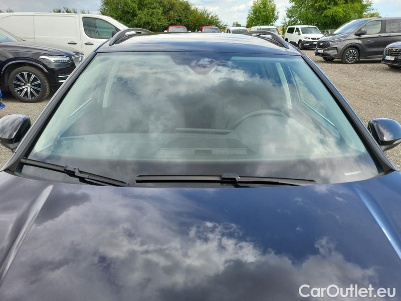  Volkswagen  Golf   Var.2.0TDI 110 Style AT #1
