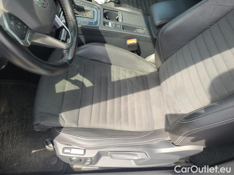  Volkswagen  Passat  Variant (CB5) (2019) Pas.Var.2.0TDI 147 Eleg. 4M AT #11