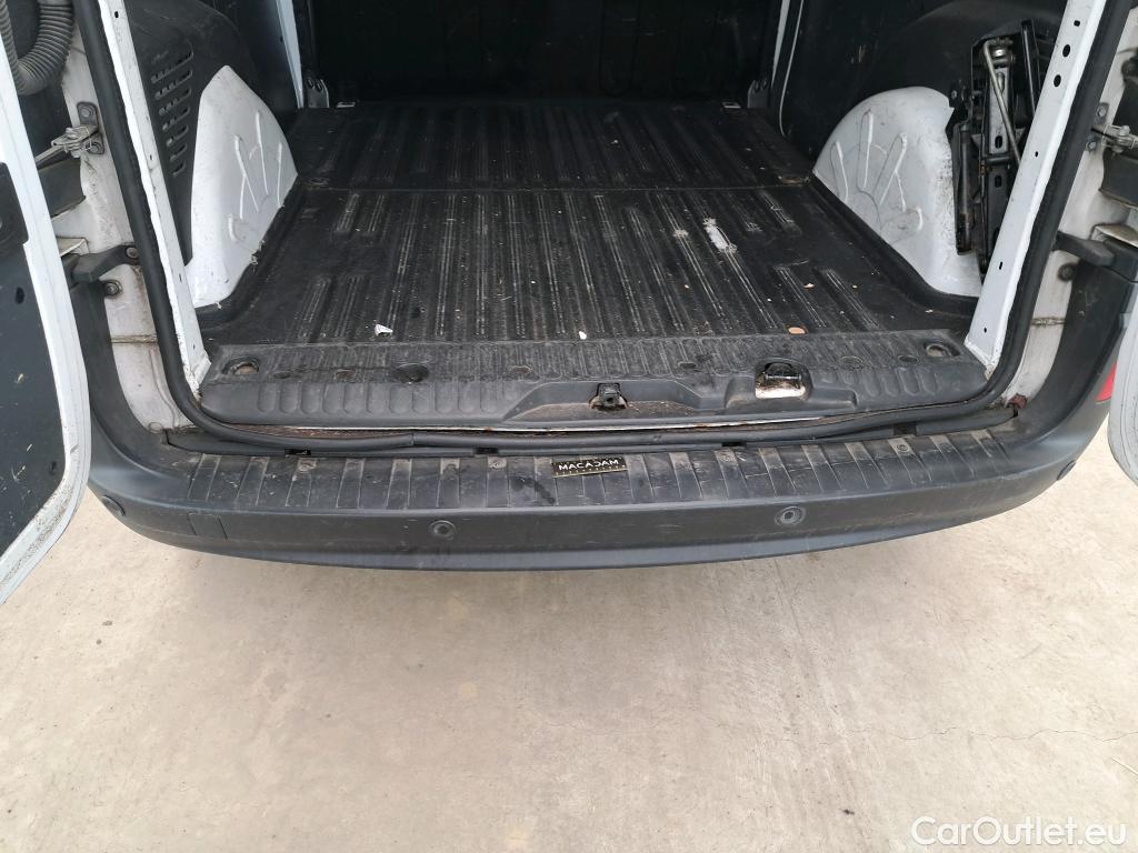  Renault  Kangoo  Express Extra (Série Spéciale) 1.5 dCi 90CV BVM5 E6 #38
