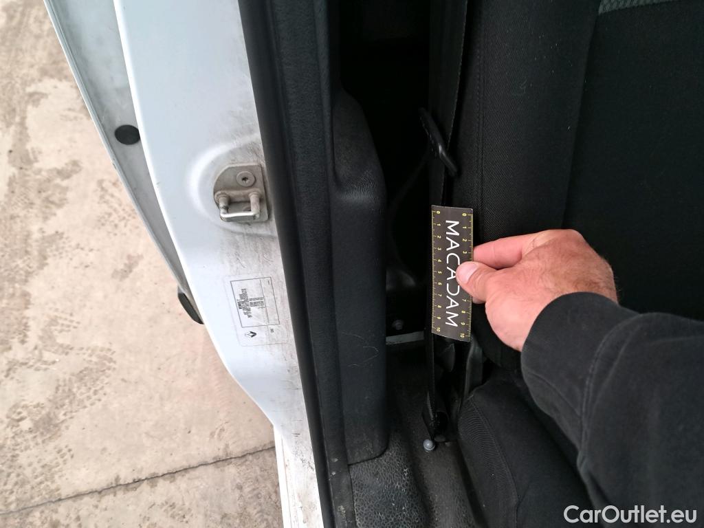  Renault  Kangoo  Express Maxi Grand Confort 1.5 dCi 90CV BVM5 E6 #52