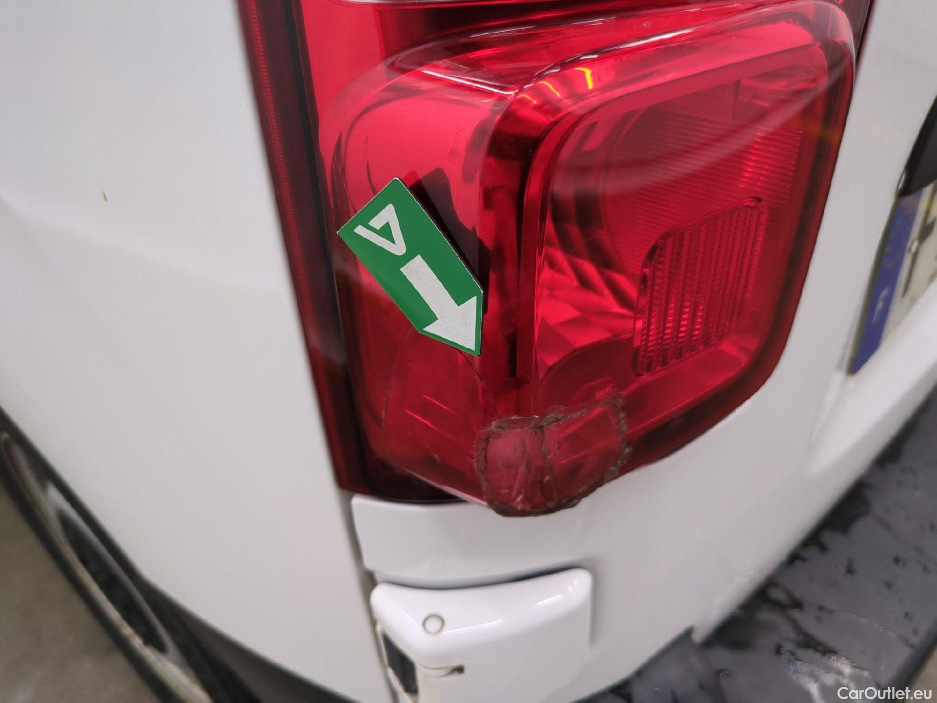  Peugeot  Expert  Fourgon Asphalt L2 2.0 HDi 120CV BVM6 E6dT #20