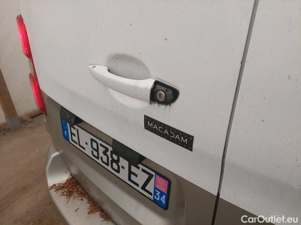  Citroen  Jumpy CITROEN  VU 4p VNA Taille M BlueHDi 95 BVM Confort fourgon tôlé #33