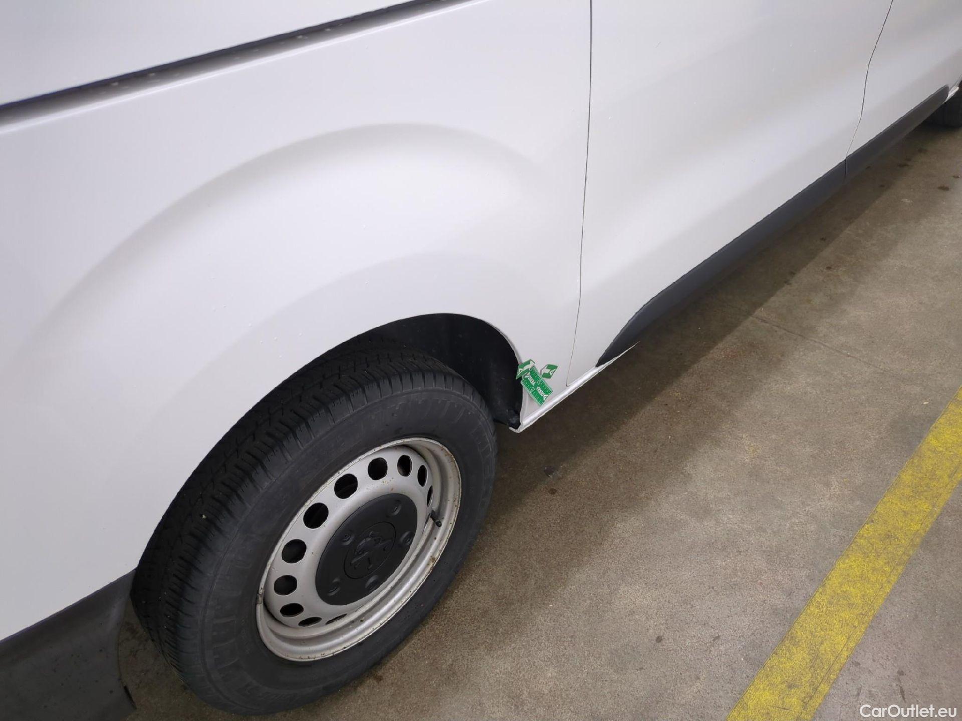  Peugeot  Expert  Fourgon Asphalt L2 2.0 HDi 120CV BVM6 E6dT #12