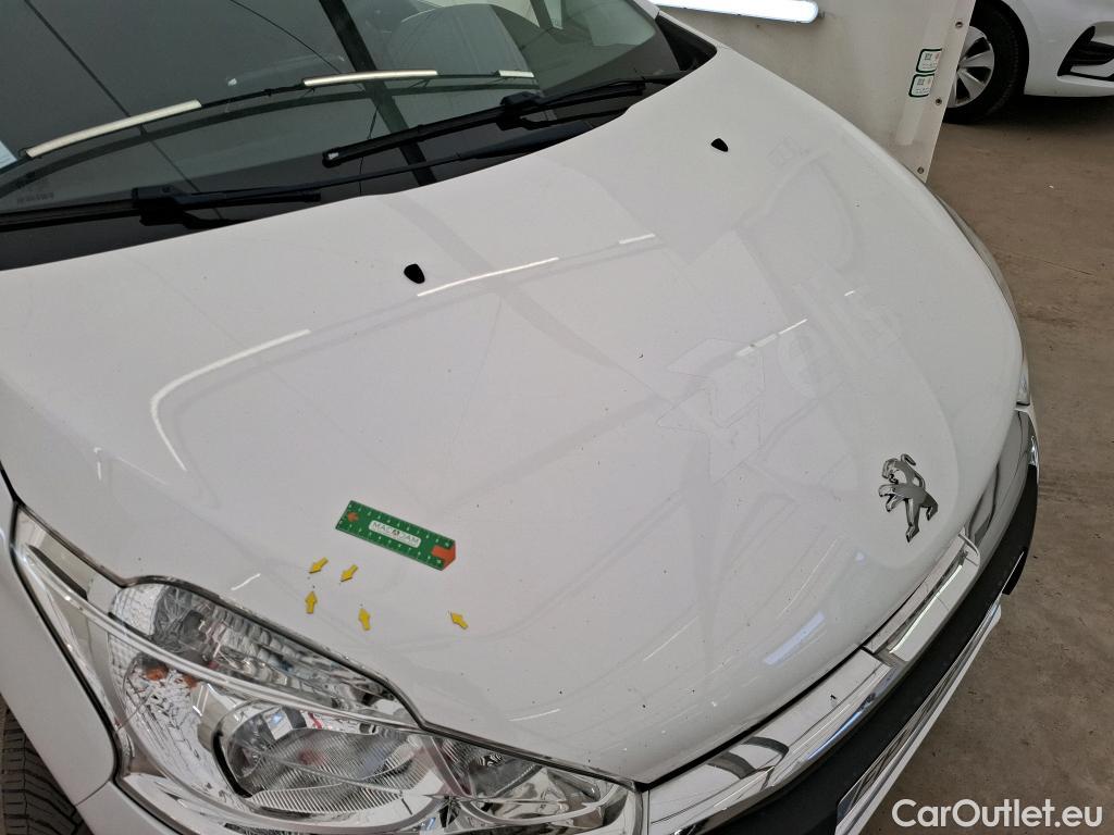  Peugeot  208  Affaire Premium Pack 1.5 HDi 100CV BVM5 E6dT #7