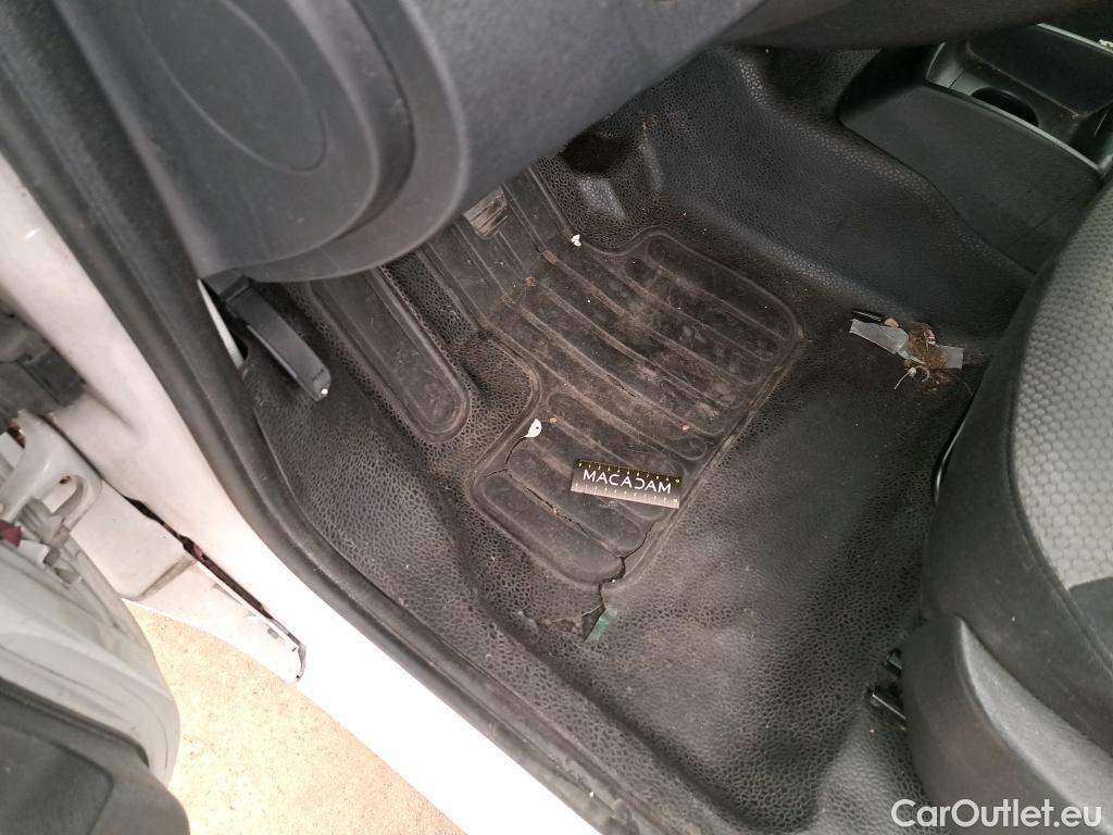  Renault  Kangoo  Express Extra (Série Spéciale) 1.5 dCi 90CV BVM5 E6 #8