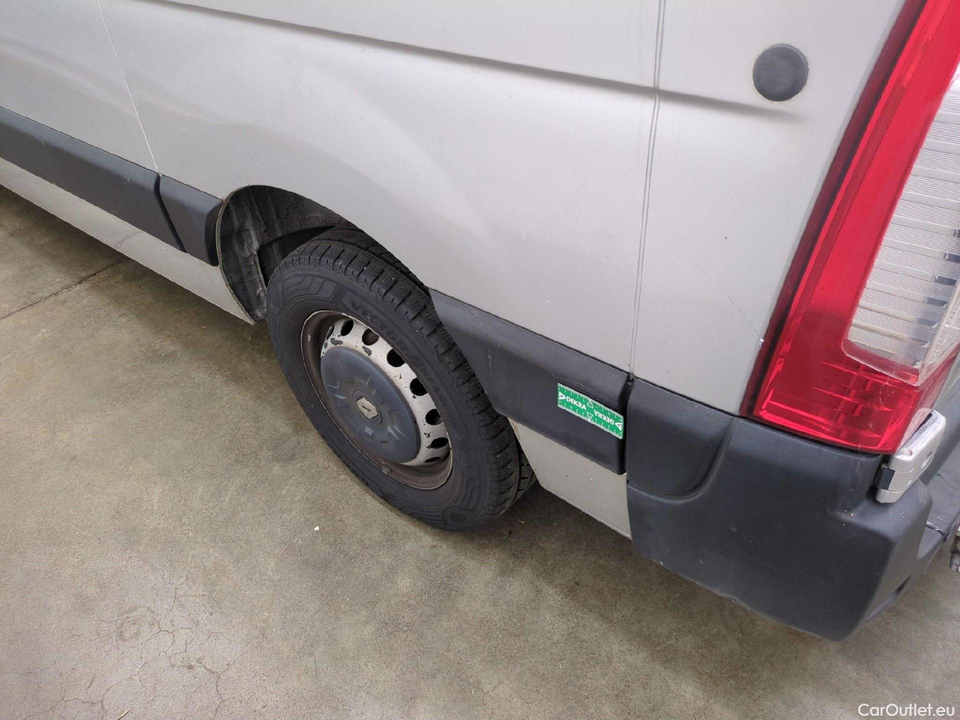  Renault  Master RENAULT  VU 4p Fourgon FG GCf Trac F3500 L1H2 Energy dCi 145 E6 #54