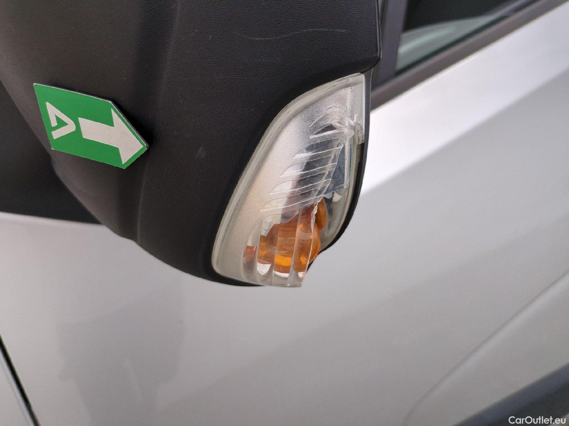  Renault  Master RENAULT  VU 4p Fourgon FG GCf Trac F3500 L1H2 Energy dCi 145 E6 #9