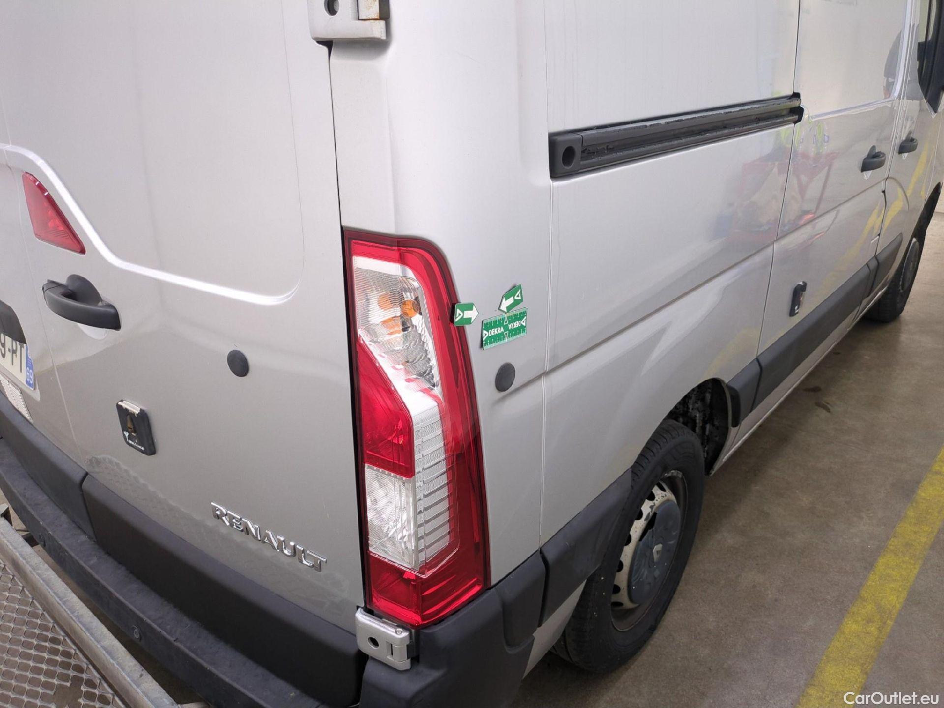  Renault  Master RENAULT  VU 4p Fourgon FG GCf Trac F3500 L1H2 Energy dCi 145 E6 #13