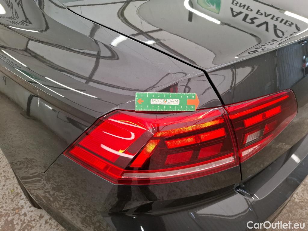  Volkswagen  Passat  Berline Business 2.0 TDI 120CV BVA7 E6d #24