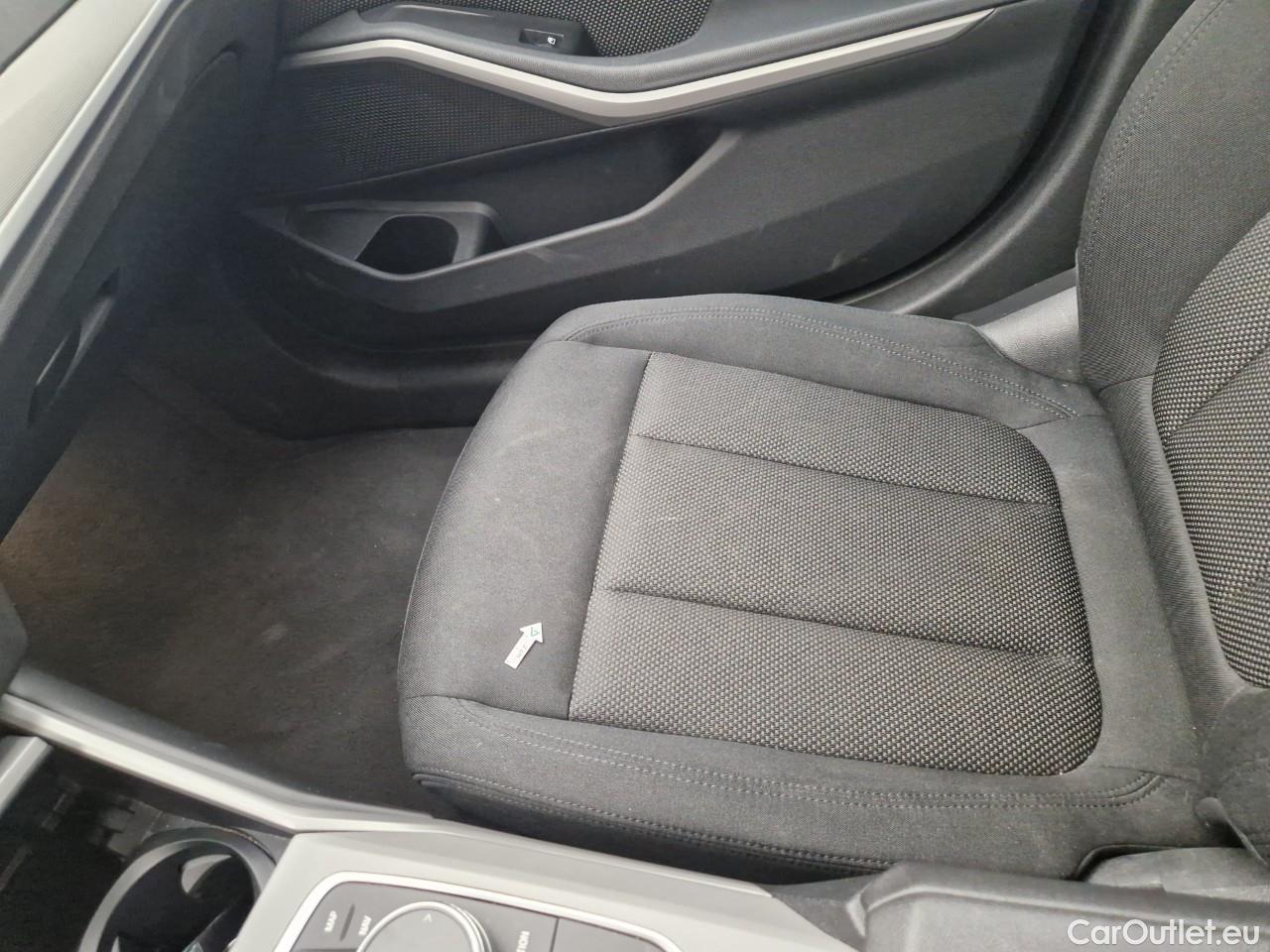  Bmw  Serie 3 2.0 320d Advantage xDrive AT #18