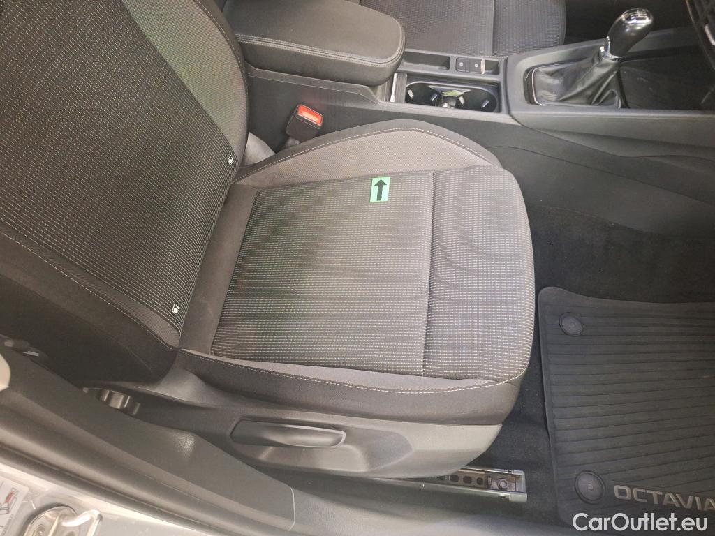  Skoda  Octavia 2.0 TDI 115CP Ambition #19