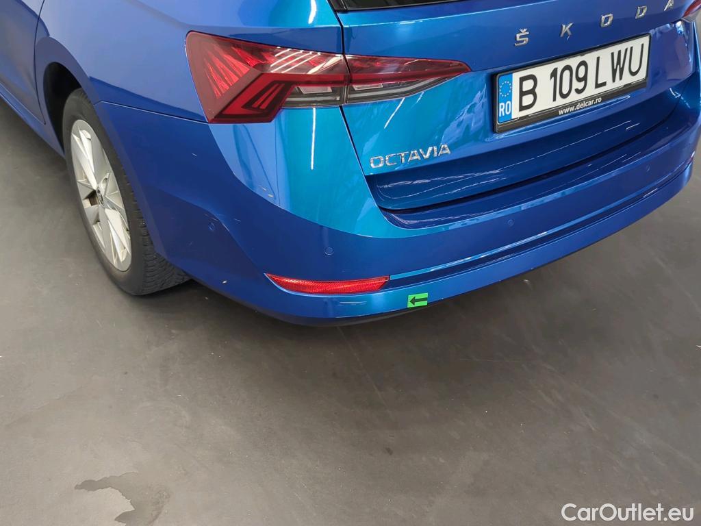  Skoda  Octavia 2.0 TDI 115CP Style Combi #9