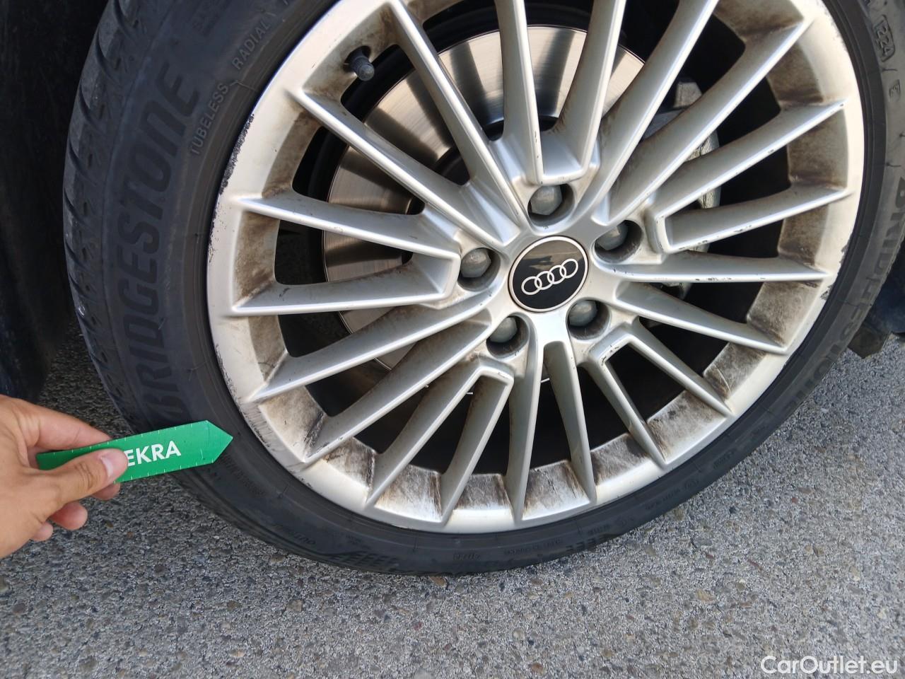  Audi  A3  Sedán 30 TDI advanced 2.0 TDI 115CV MT6 E6d #34