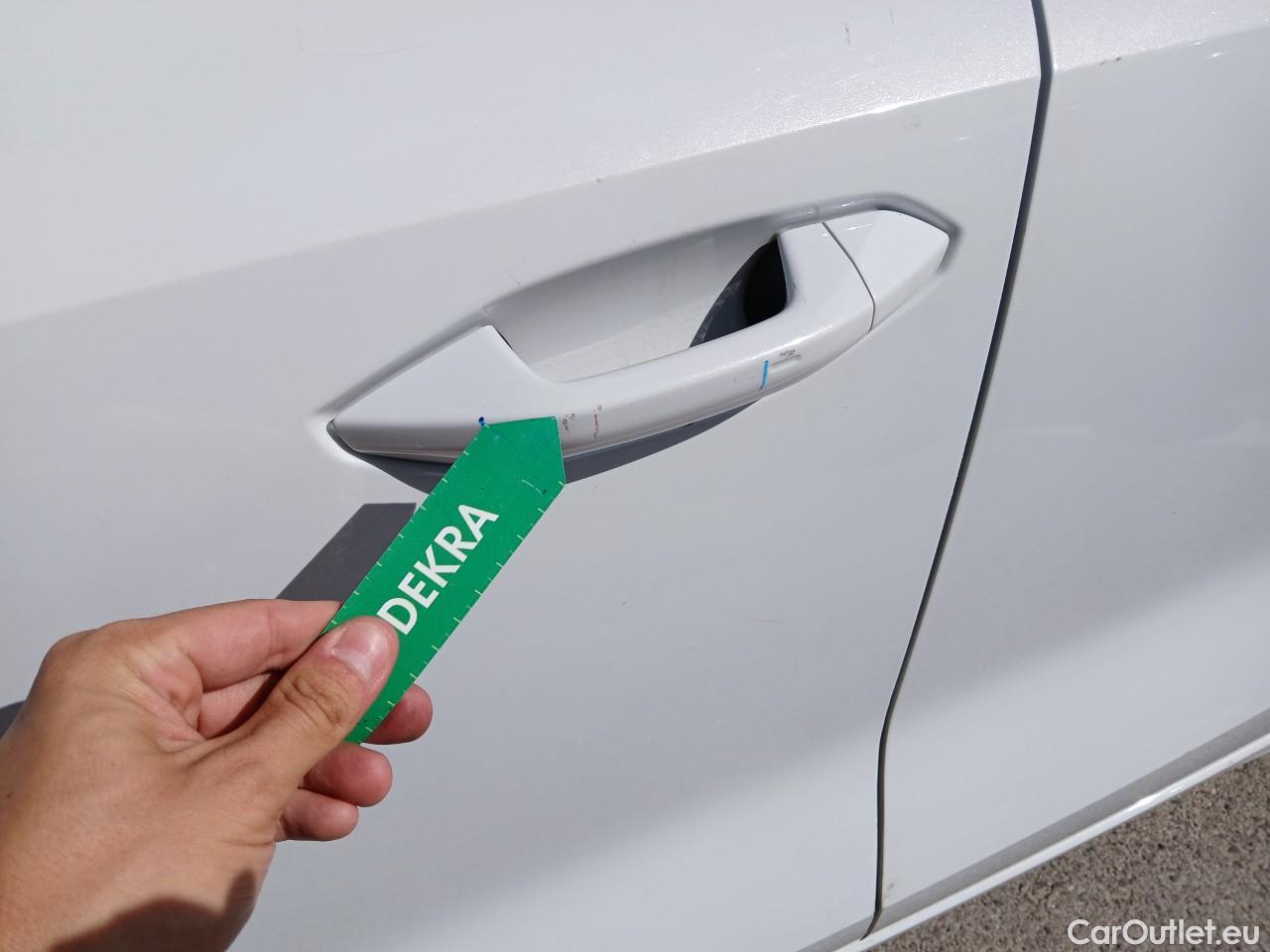  Audi  A3  Sedán 30 TDI advanced 2.0 TDI 115CV MT6 E6d #36