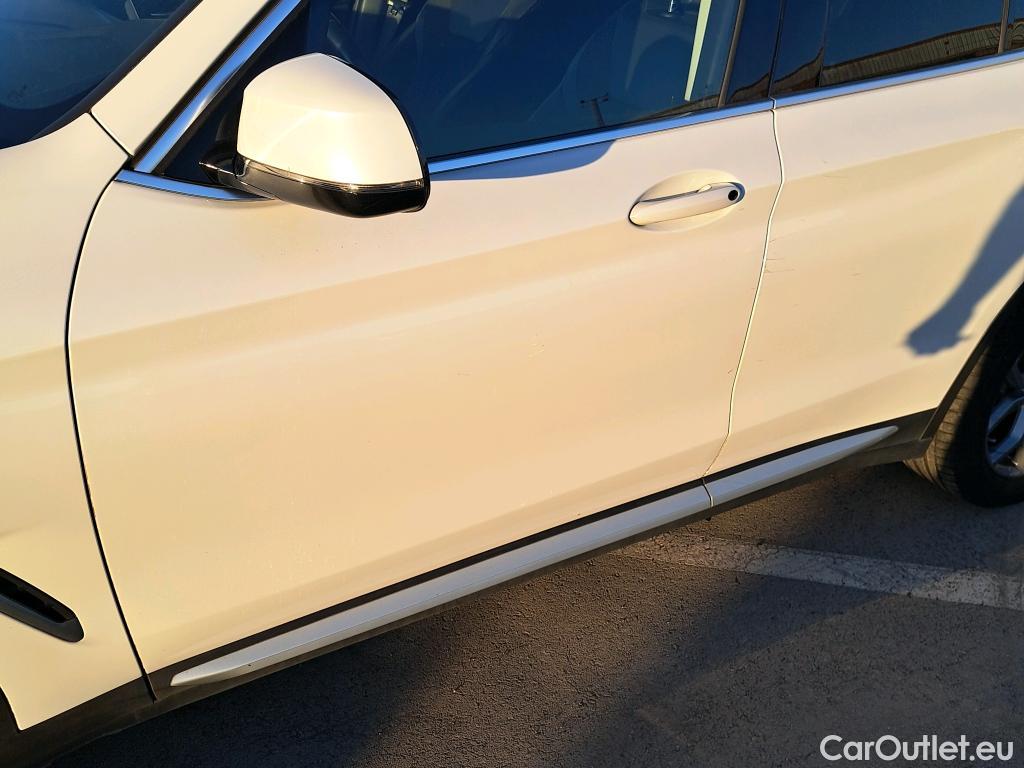  Bmw  X3 BMW  / 2017 / 5P / todoterreno sDrive18d #9