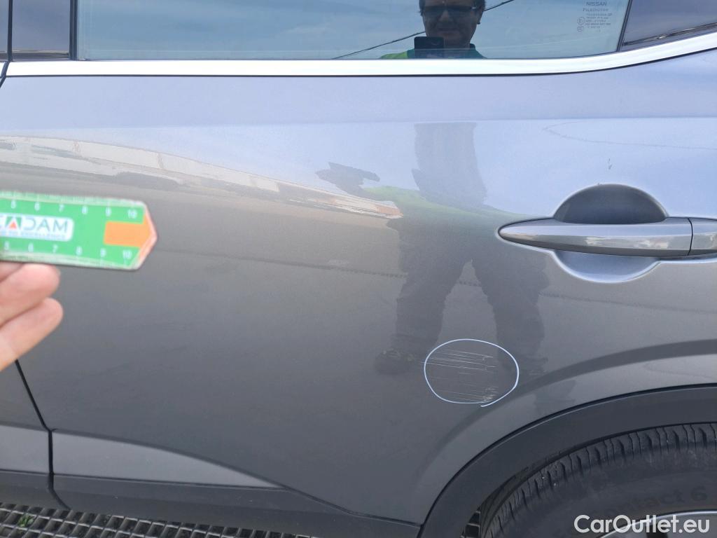  Land Rover  Discovery NISSAN QASHQAI / 2021 / 5P / todoterreno DIG-T 116kW (158CV) mHEV Xtronic Acenta (AC4) #23