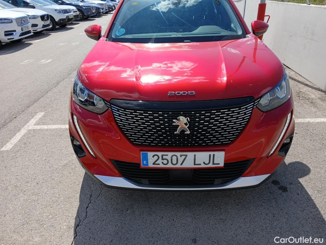  Peugeot  2008  Allure 1.2 PureTech 130CV MT6 E6d #19