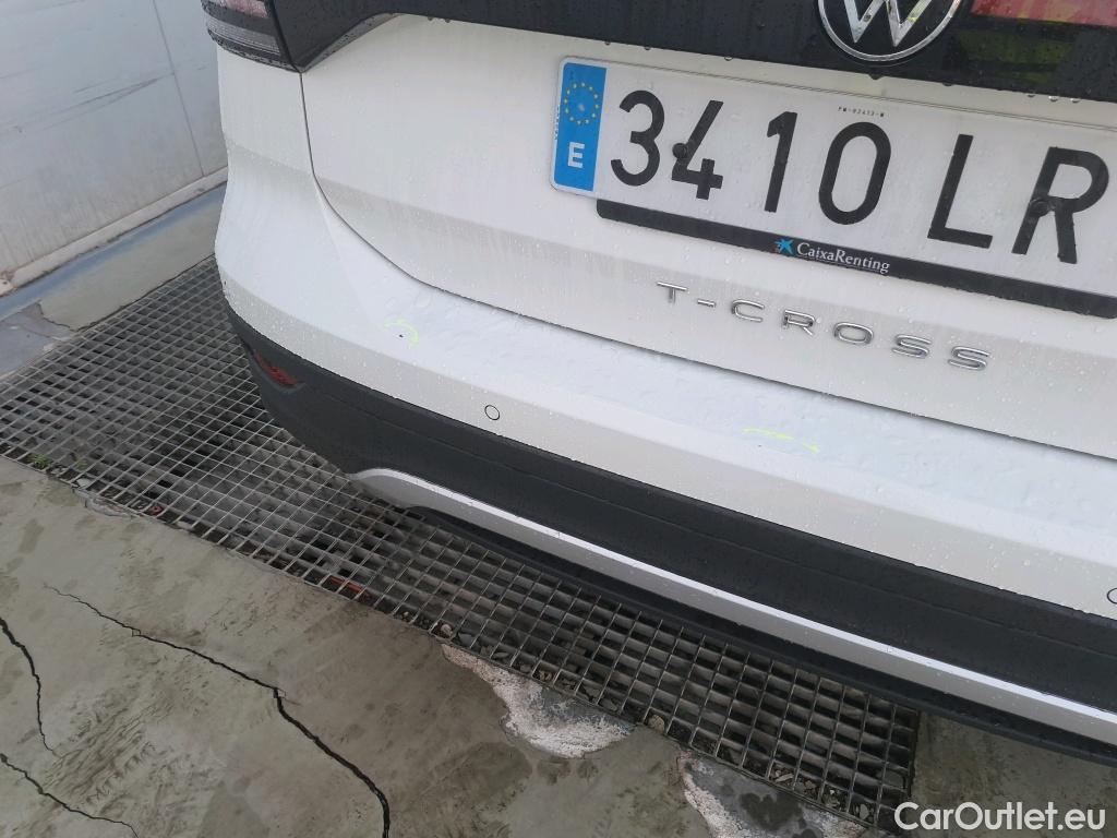  Volkswagen  T-ROC VOLKSWAGEN T-Cross / 2018 / 5P / todoterreno Advance 1.0 TSI 81kW (110CV) DSG (AC3) #7