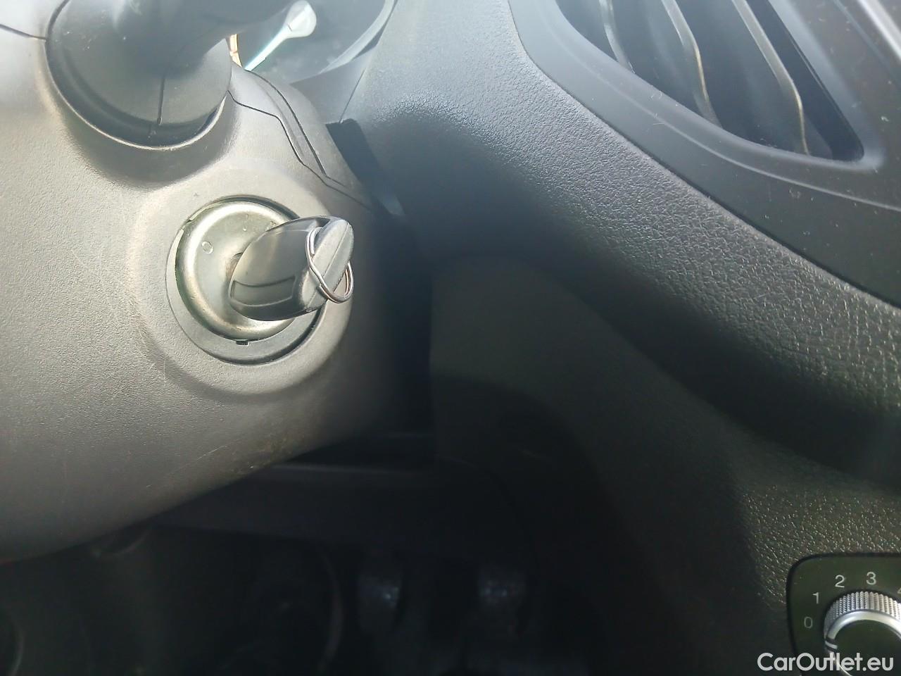  Ford  Transit  Courier Ambiente 1.5 TDCi 75CV MT6 E6dT #1