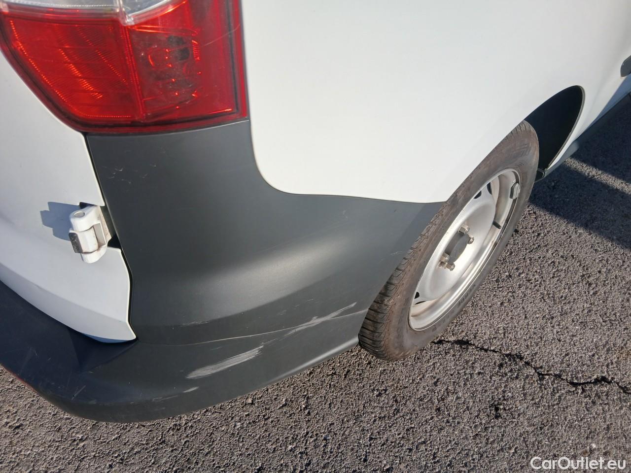  Ford  Transit  Courier Ambiente 1.5 TDCi 75CV MT6 E6dT #29