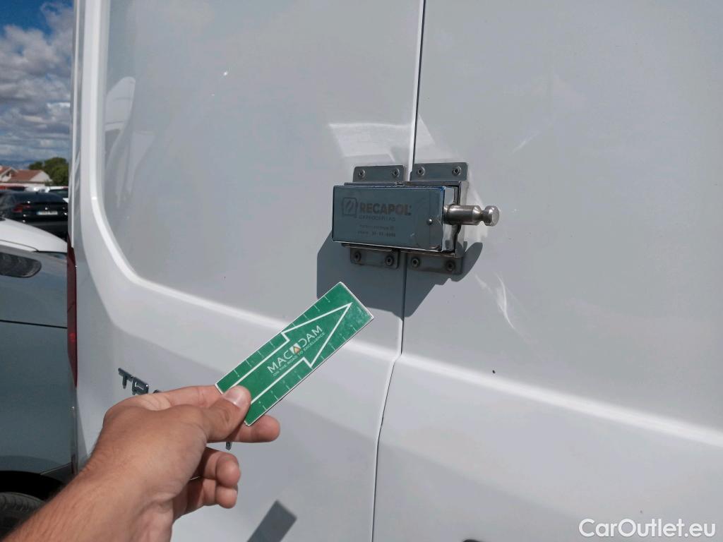  Ford  Transit  Furgón 350 L3 Trend 2.0 TDCi 130CV MT6 E6dT #70