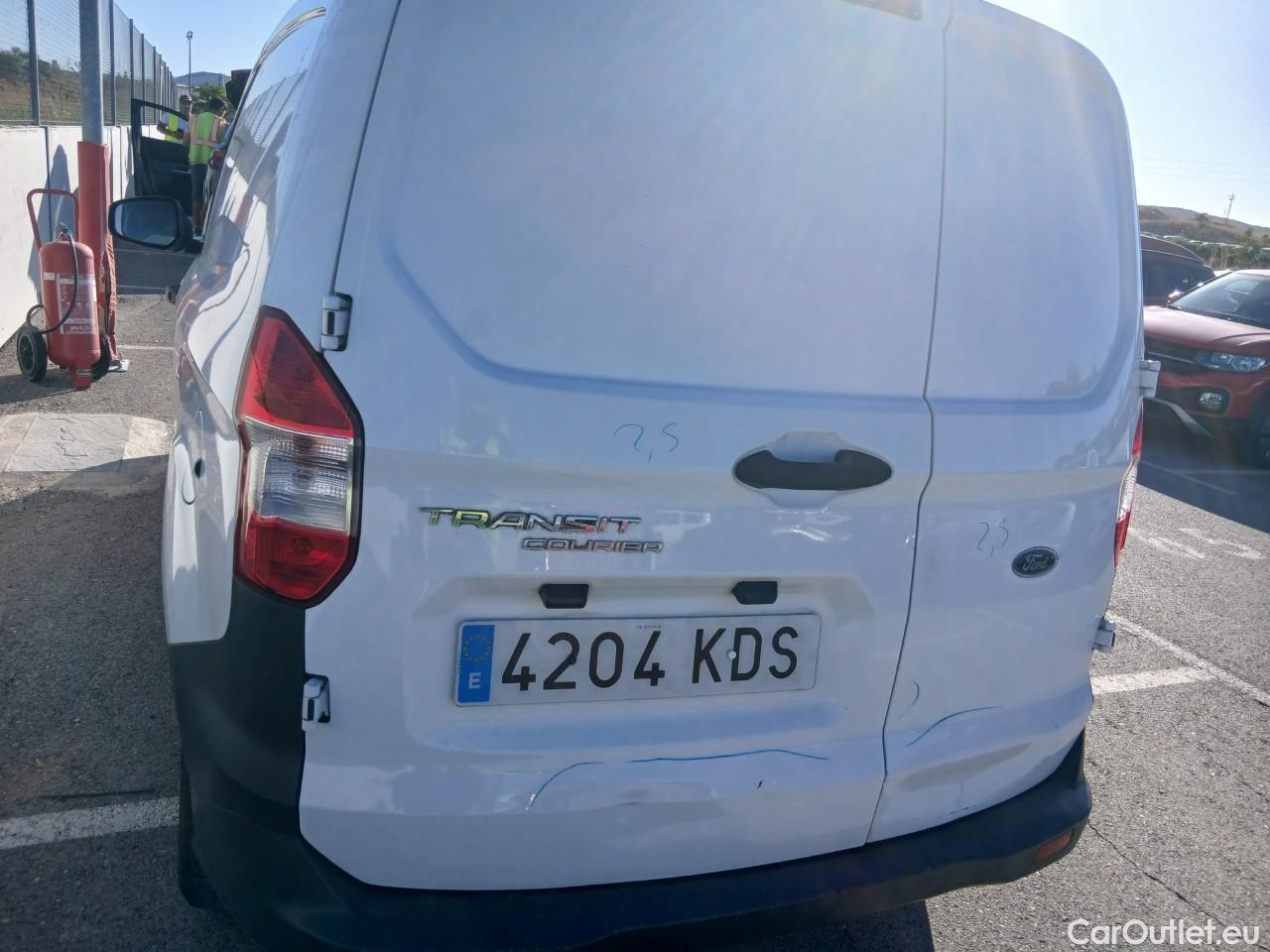  Ford  Transit  Courier Ambiente 1.5 TDCi 75CV MT5 E6 #24