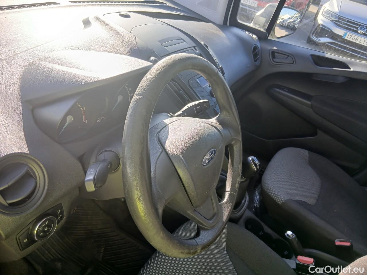  Ford  Transit  Courier Ambiente 1.5 TDCi 75CV MT5 E6 #4
