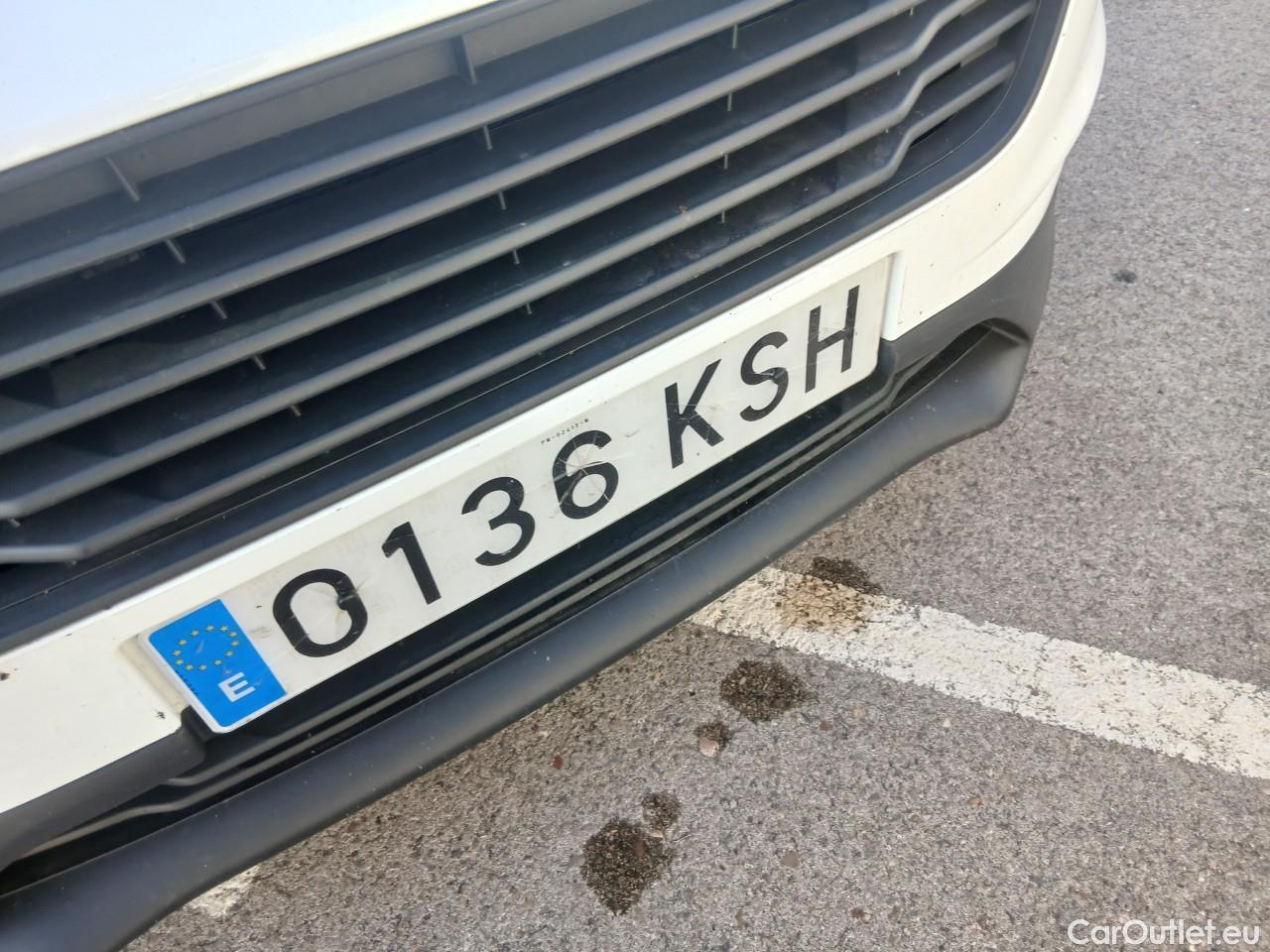  Ford  Transit  Courier Ambiente 1.5 TDCi 75CV MT6 E6dT #9