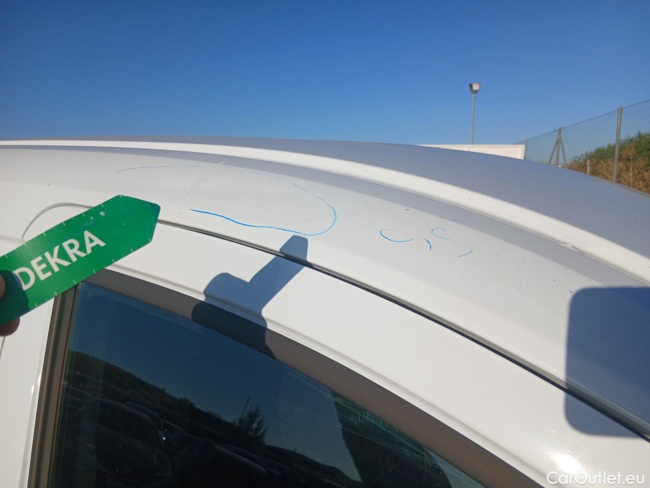  Ford  Transit  Courier Ambiente 1.5 TDCi 75CV MT6 E6dT #33