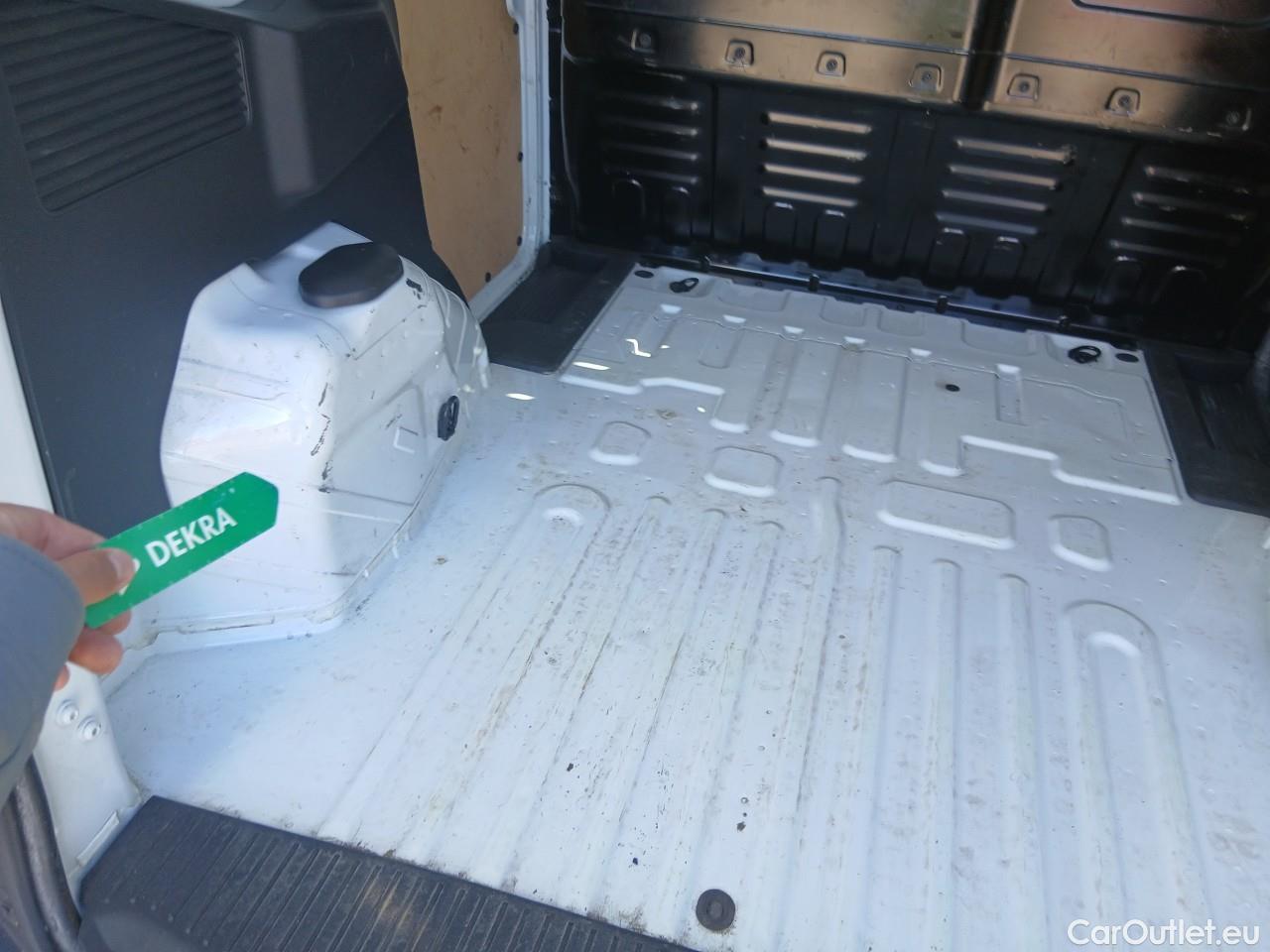  Ford  Transit  Courier Ambiente 1.5 TDCi 75CV MT5 E6 #2