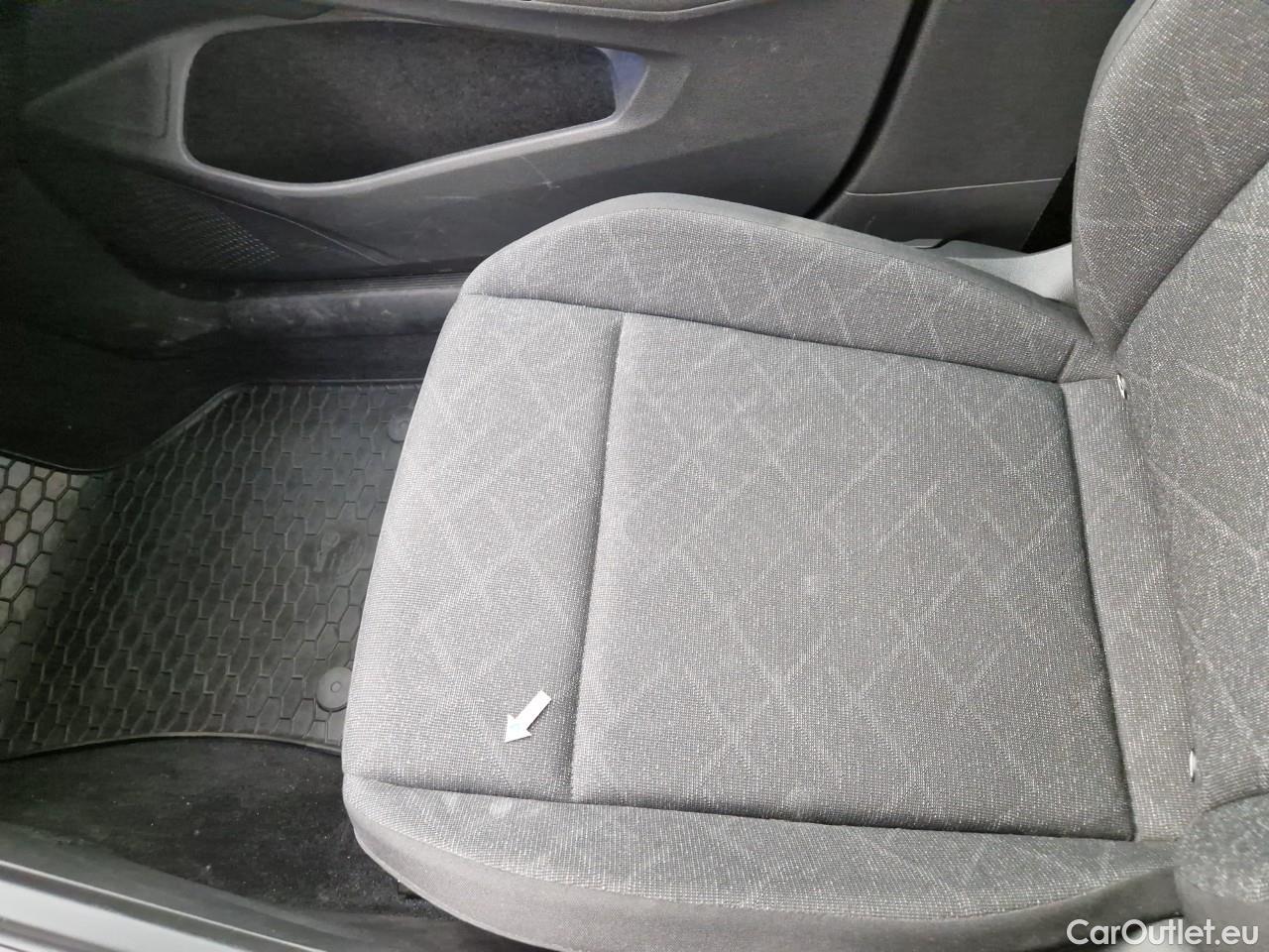  Volkswagen  Golf  Life 2.0 TDI #31