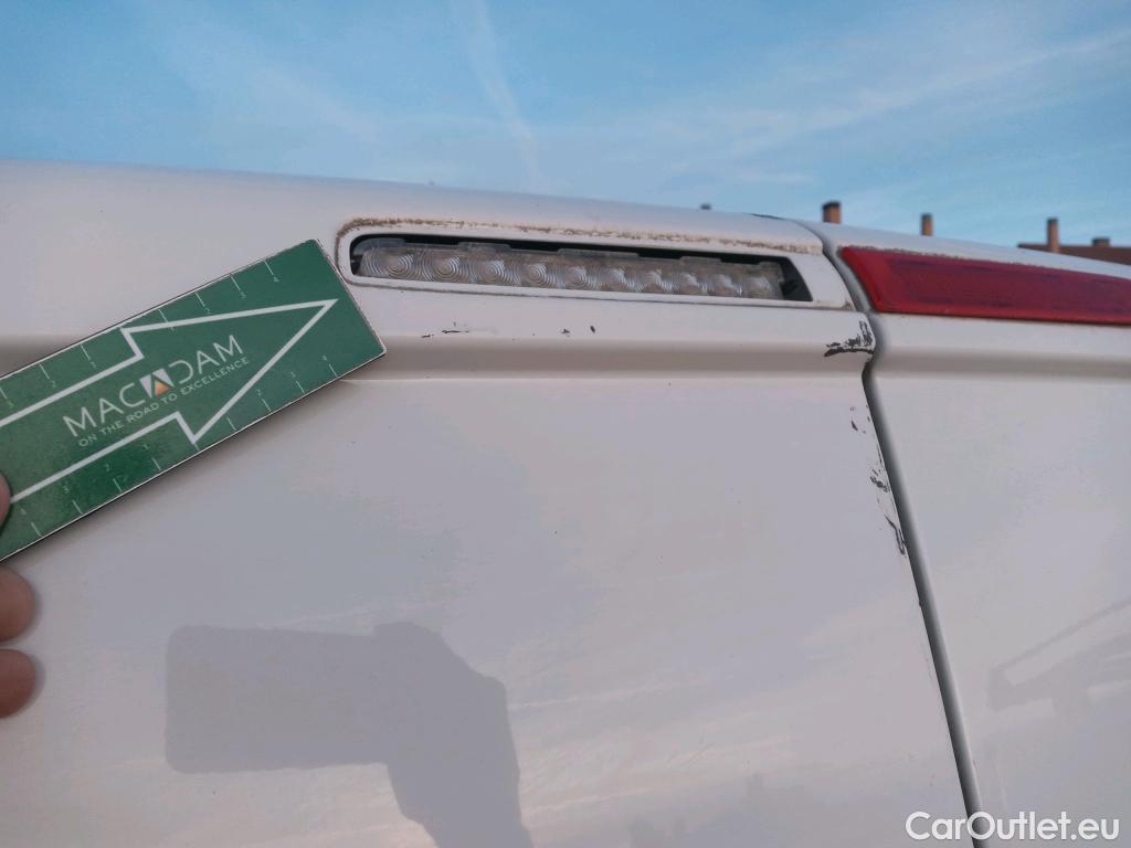  Land Rover  Discovery VOLKSWAGEN Transporter / 2020 / 4P / furgón Furgón Corto TN 2.0 TDI 110kW 4MO #30