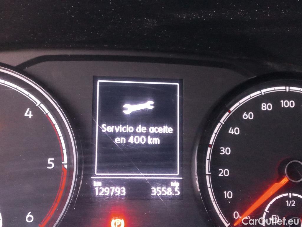  Land Rover  Discovery VOLKSWAGEN Transporter / 2020 / 4P / furgón Furgón Corto TN 2.0 TDI 110kW 4MO #61