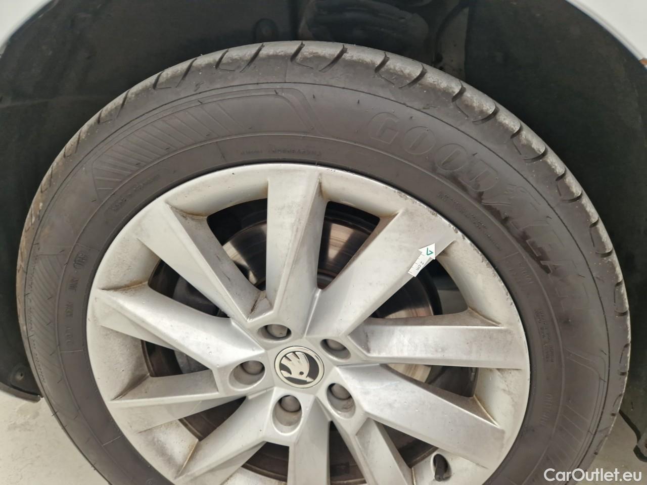  Skoda  Superb 1.5 TSI 150CP Ambition DSG #15