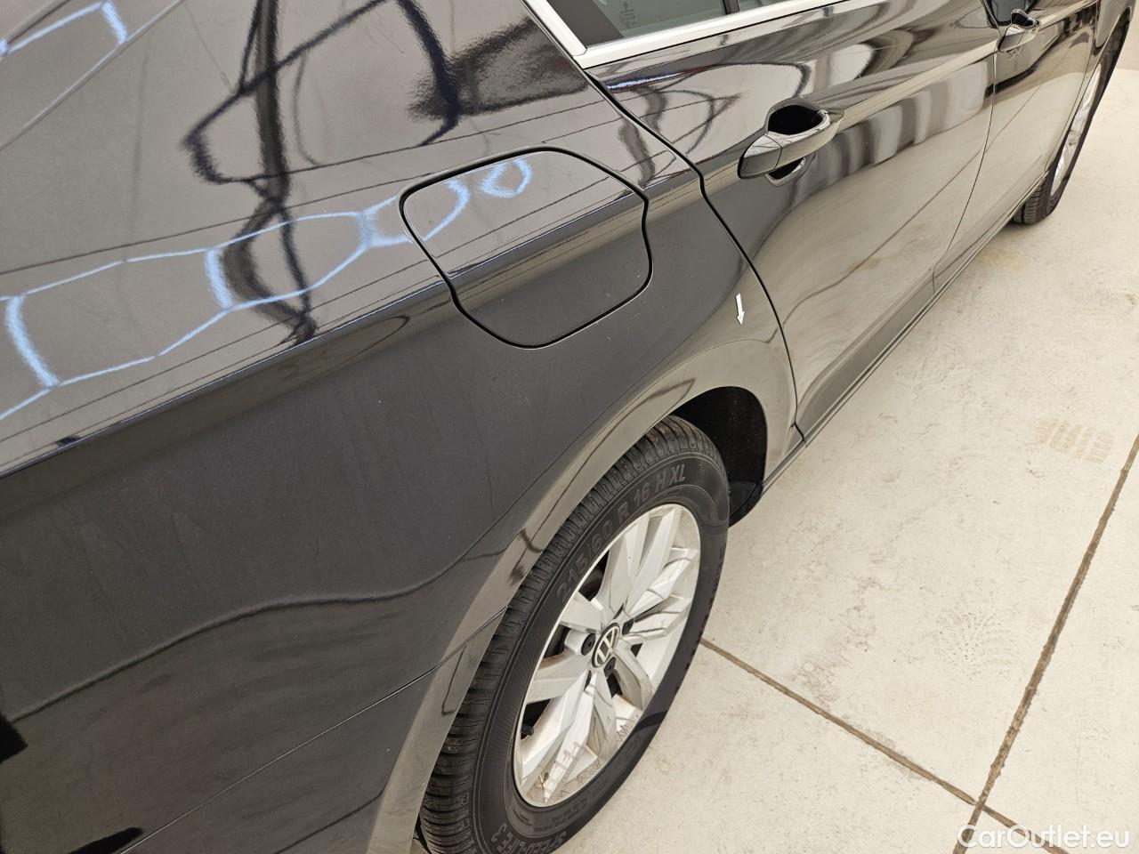  Volkswagen  Passat Comfortline 2.0 TDI DSG 150 CP #36