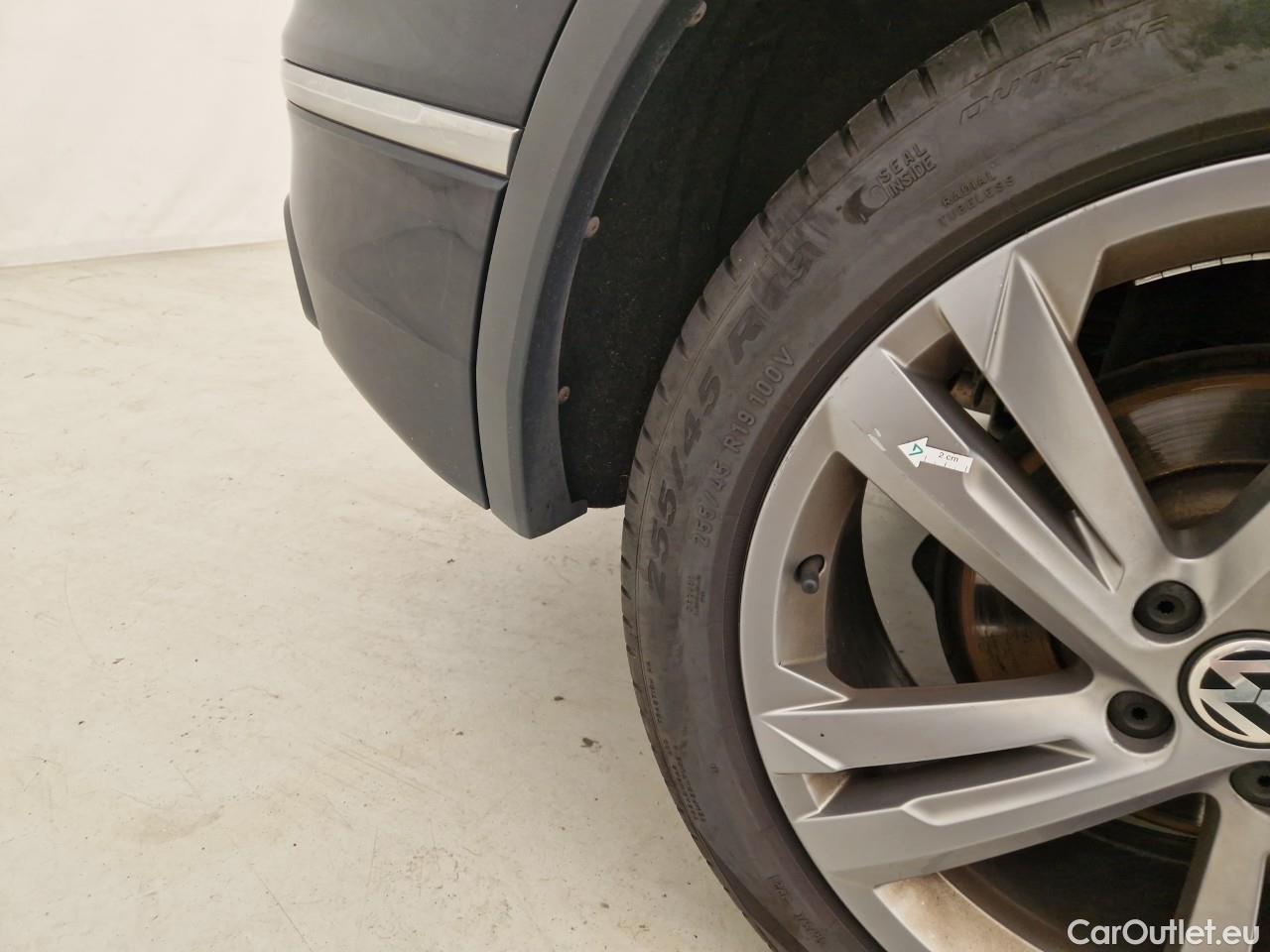  Volkswagen  Tiguan R-Line 2,0 TDI SCR DSG 4Mot #29