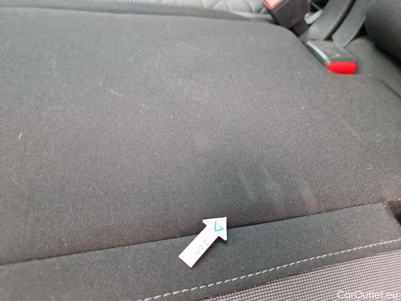  Volkswagen  Tiguan Life 2,0 TDI SCR DSG 4Mot #41