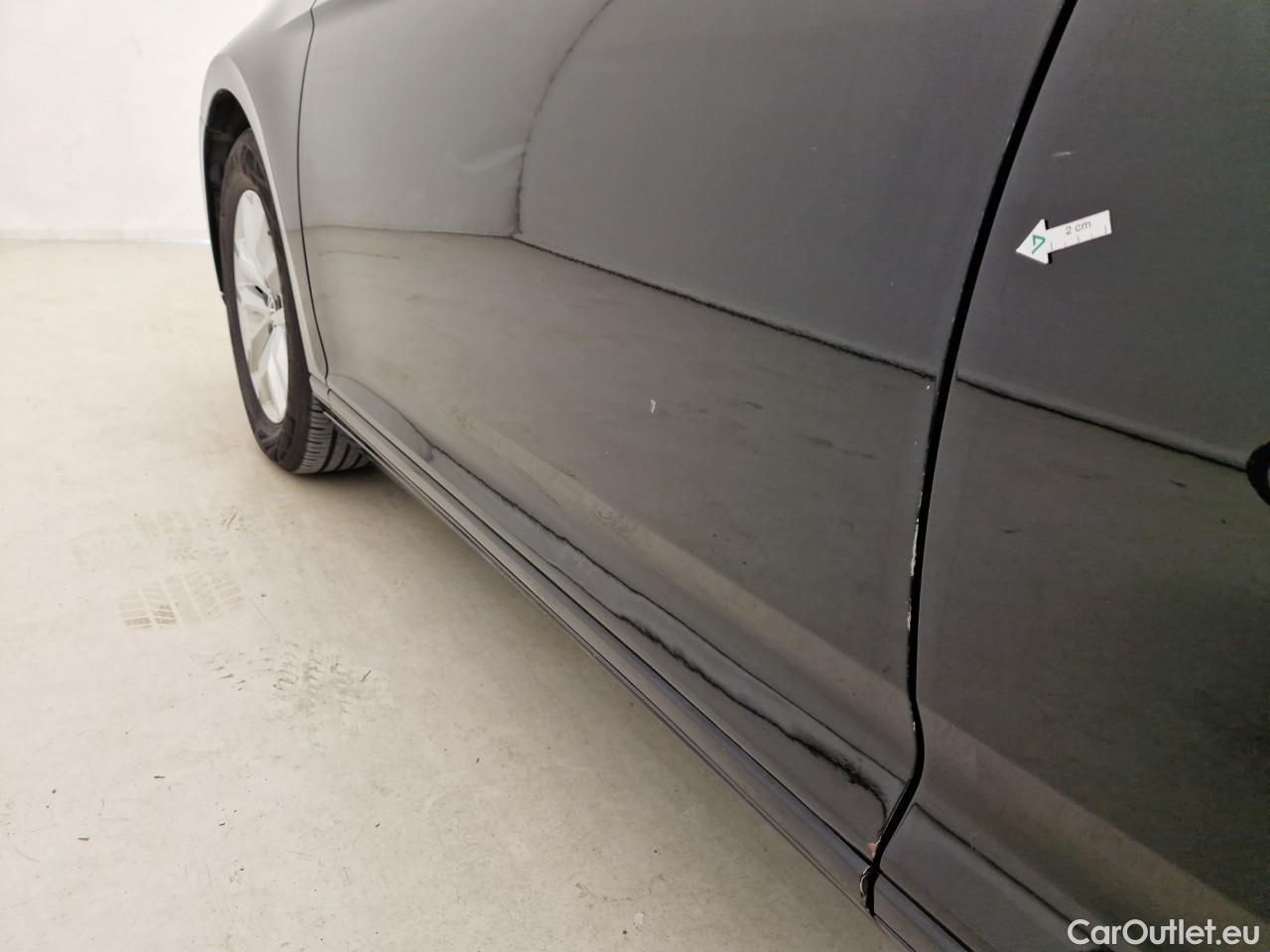  Volkswagen  Passat Comfortline 2.0 TDI DSG 150 CP #1