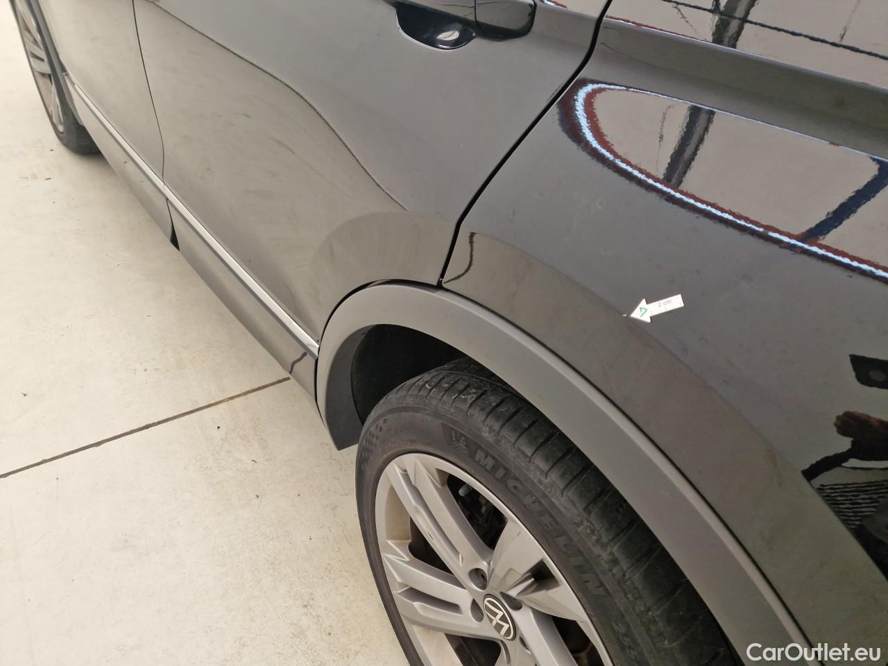 Volkswagen  Tiguan R-Line 2,0 TDI SCR DSG 4Mot #37