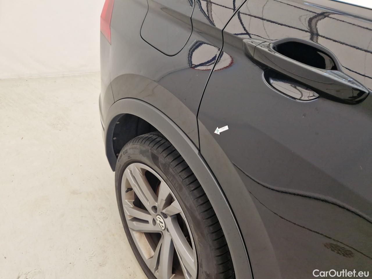  Volkswagen  Tiguan R-Line 2,0 TDI SCR DSG 4Mot #23