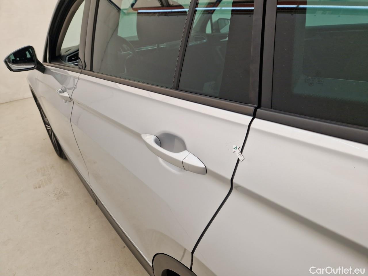  Volkswagen  Tiguan Life 2,0 TDI SCR DSG 4Mot #26