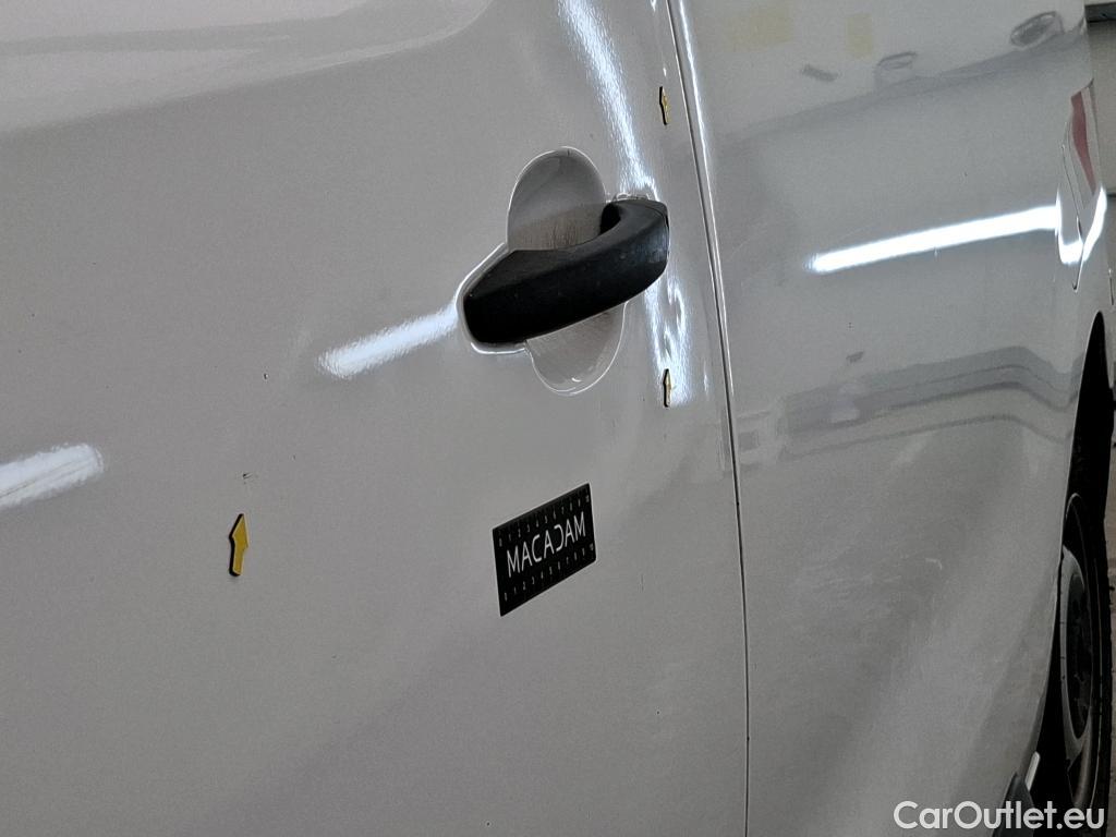  Citroen  Jumpy CITROEN  VU 4p Fourgon Taille M BlueHDi 120 S&S BVM6 Business #12