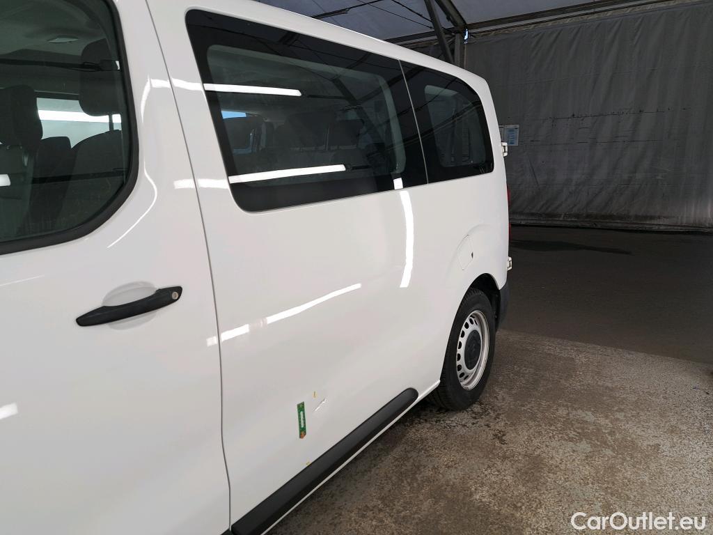  Citroen  Jumpy CITROEN  / 2016 / 4P / Combi Taille M BlueHDi 120 S&S BVM6 Confort #3