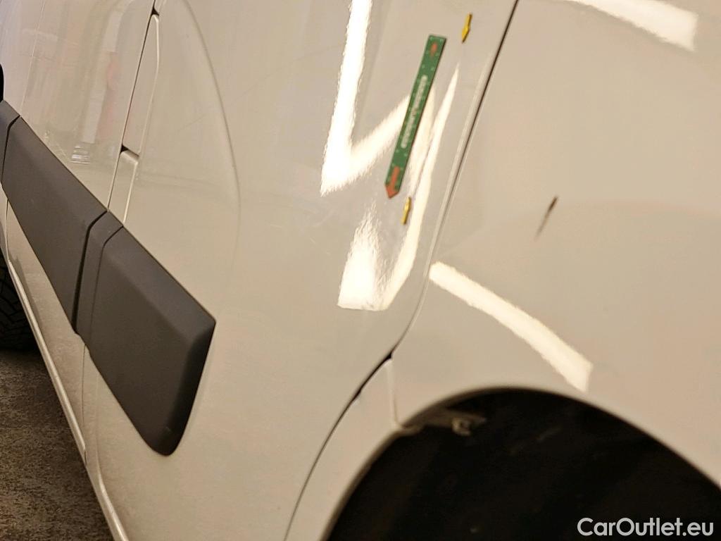  Renault  Master RENAULT  VU 4p Fourgon FG GCf Trac F3500 L2H2 Energy dCi 145 E6 #3
