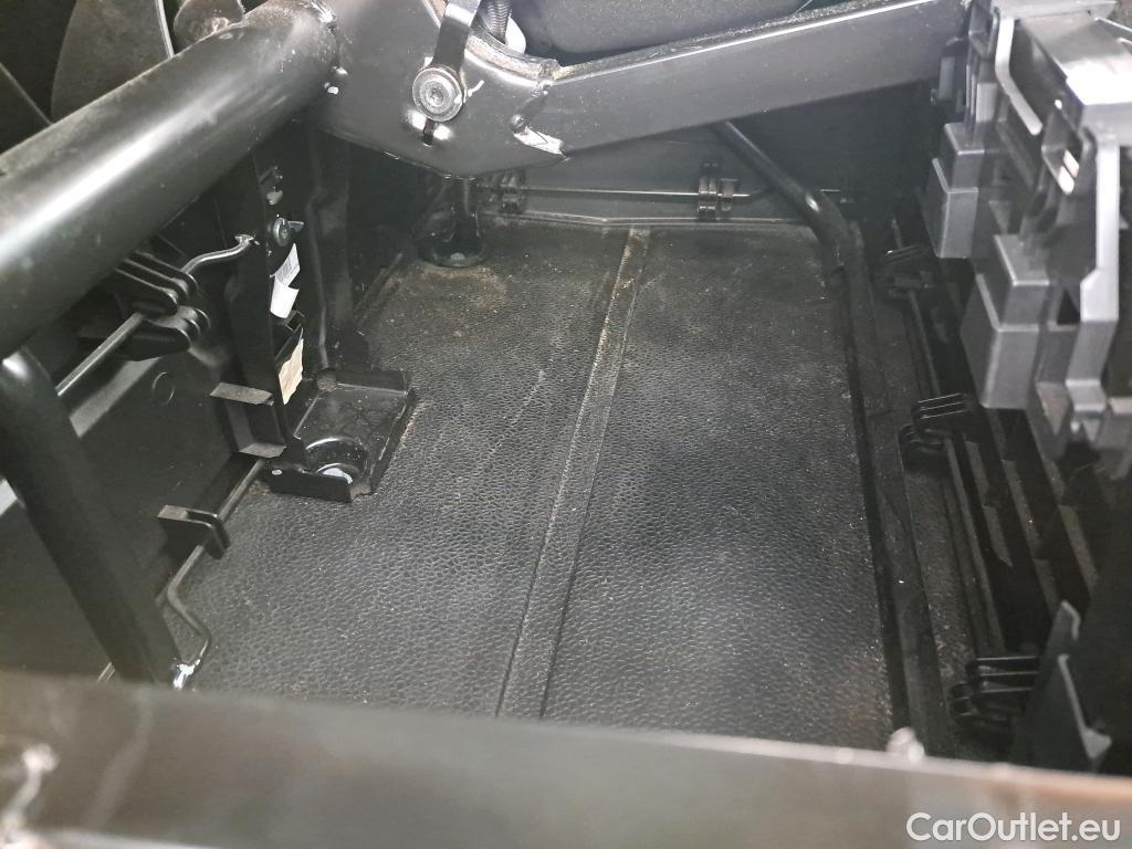  Renault  Master RENAULT  VU 4p Fourgon FG GCf Trac F3500 L2H2 Energy dCi 145 E6 #20
