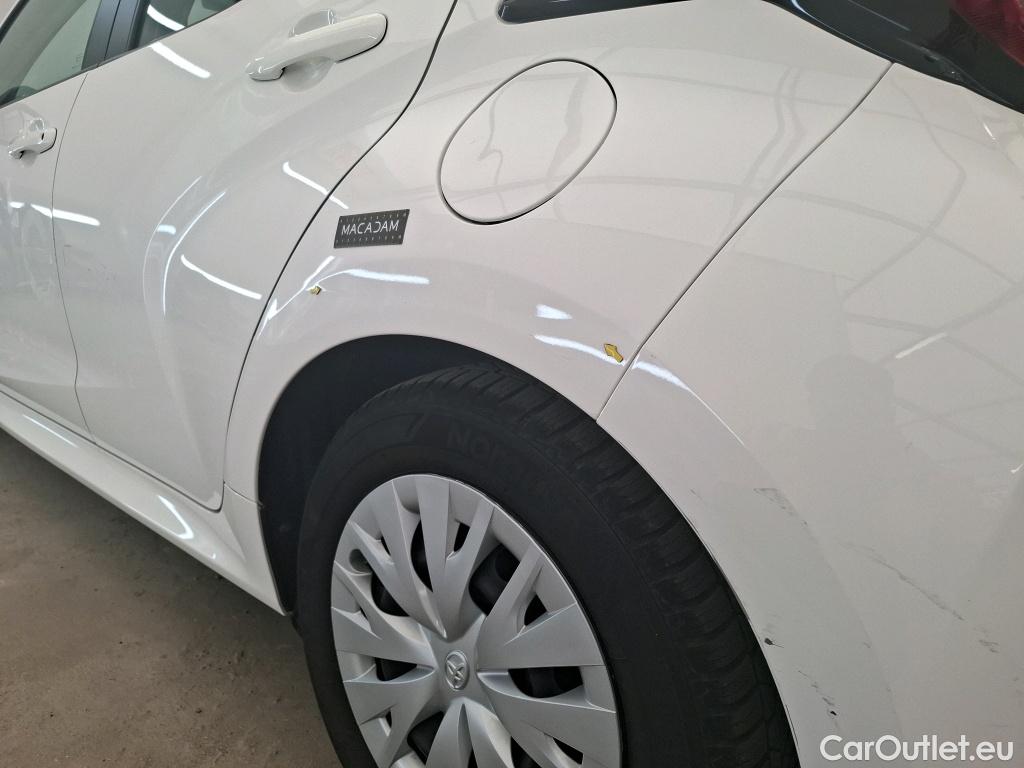  Toyota  Yaris  Hybride Affaires / 2019 / 5P / Berline / VU 1.5 Hybride 116h Dynamic Business #11