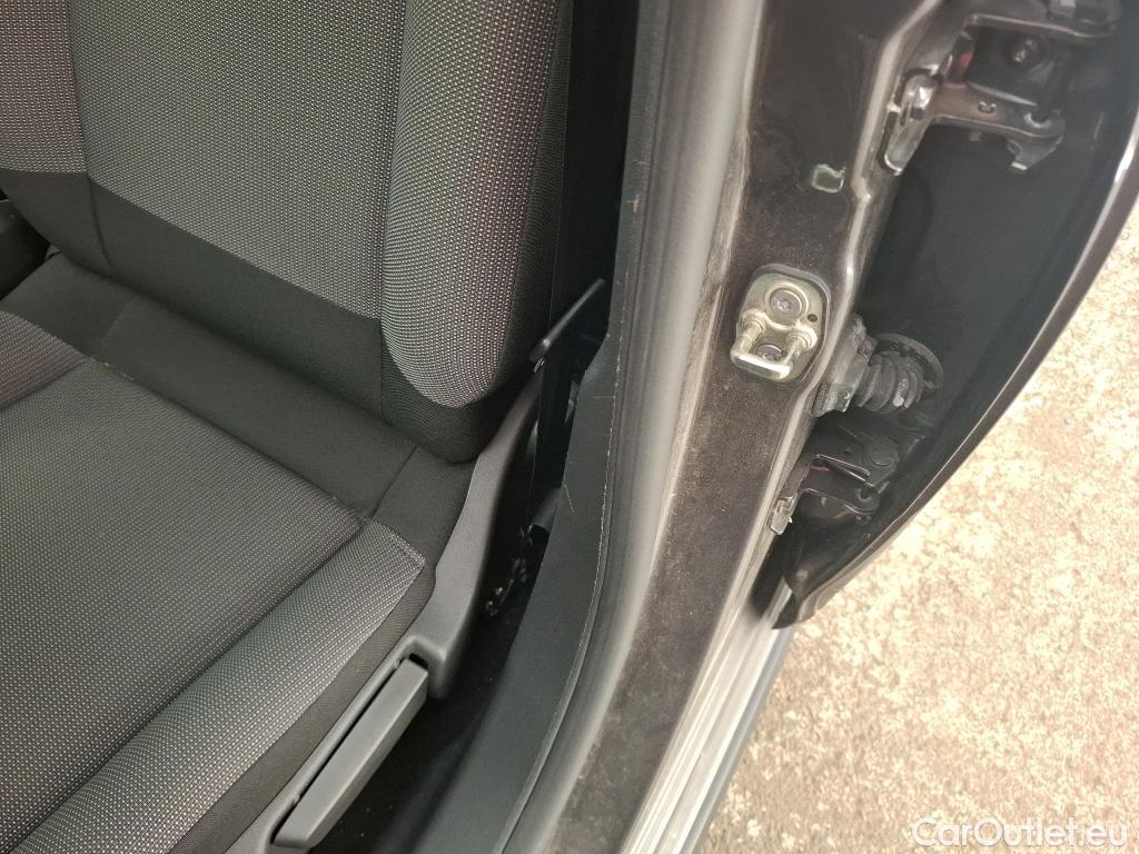  Citroen  C3  Shine Business 1.2 PureTech 110CV BVM6 E6d #3