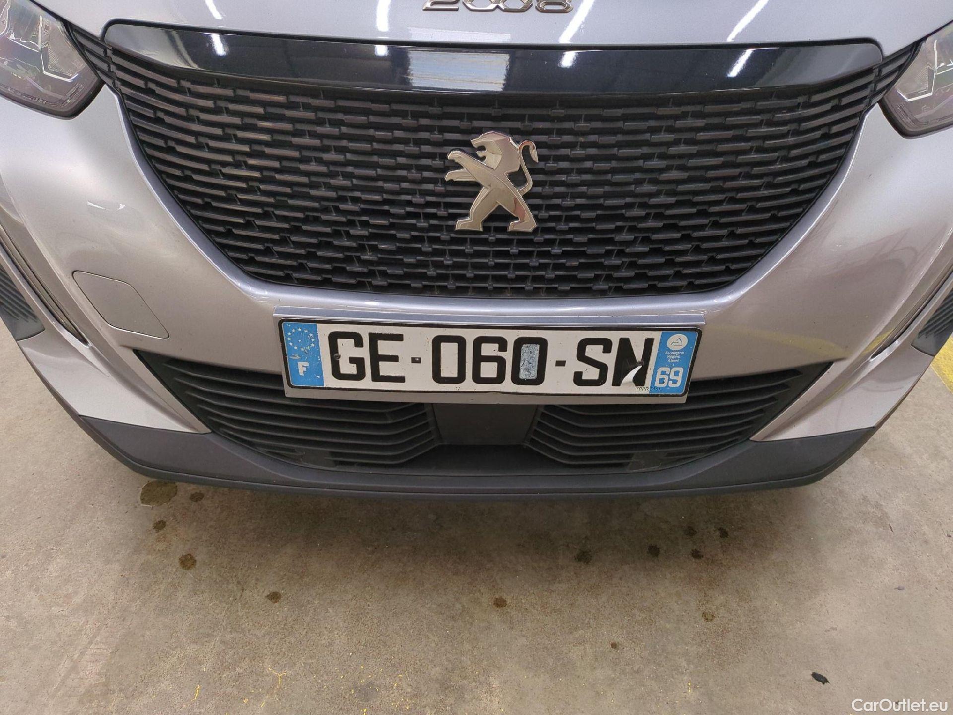  Peugeot  2008  Active Pack 1.2 PureTech 130CV BVA8 E6d #7