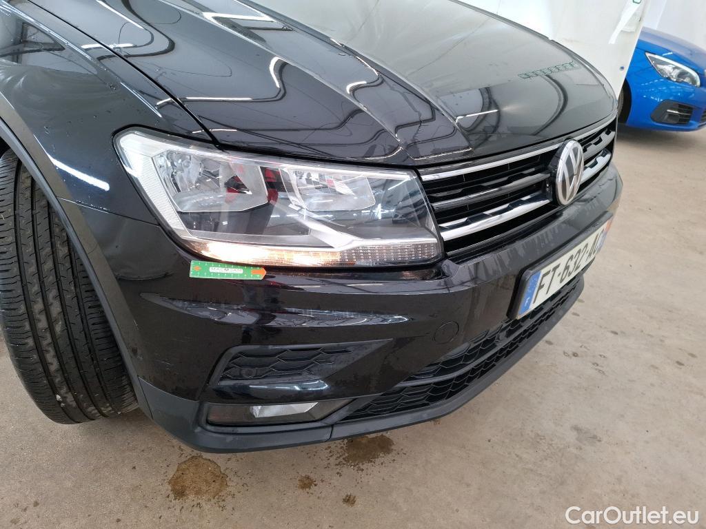  Volkswagen  Tiguan VOLKSWAGEN  / 2016 / 5P / SUV 2.0 TDI 150 DSG7 Confortline Business #20